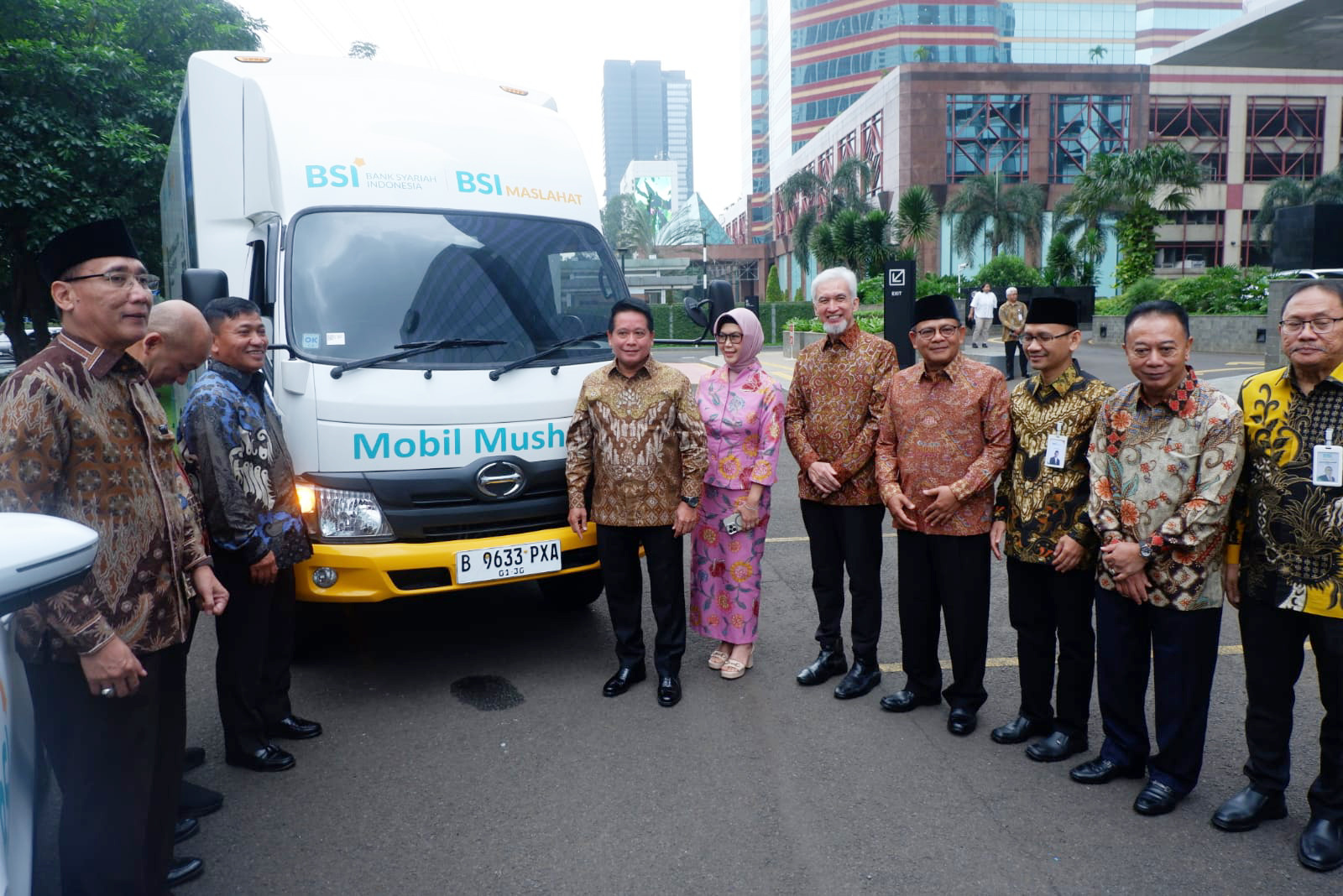 BSI Rayakan Ulang Tahun dengan Mobil Listrik dan Digital Carbon Tracking