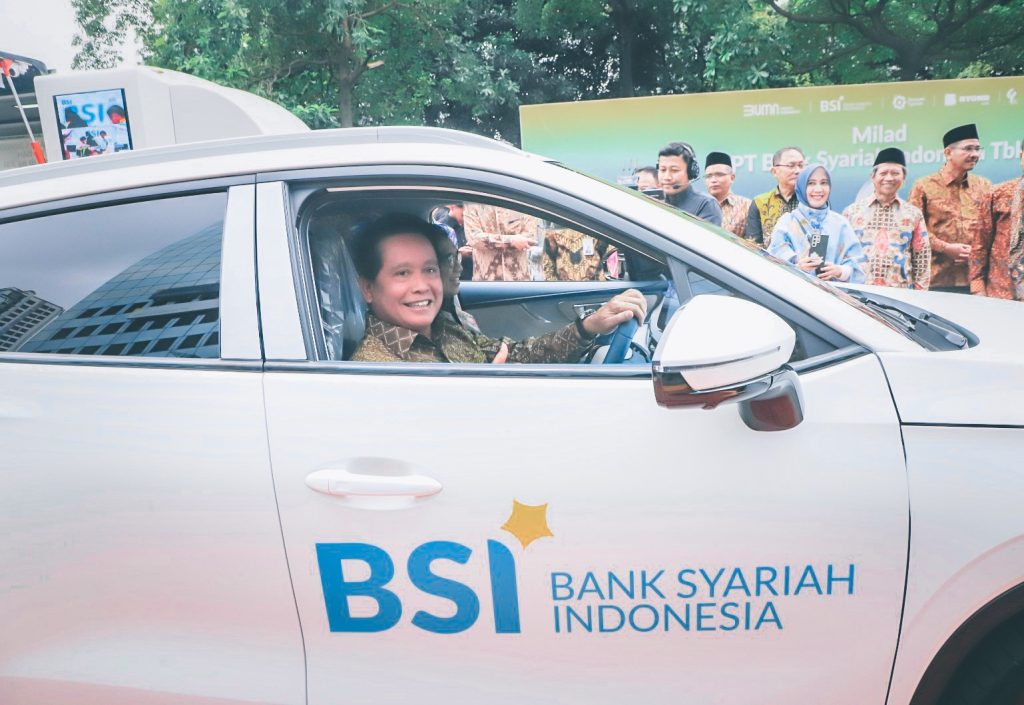 Transformasi Hijau BSI: Kendaraan Listrik dan Digital Carbon Tracking Resmi Diluncurkan
