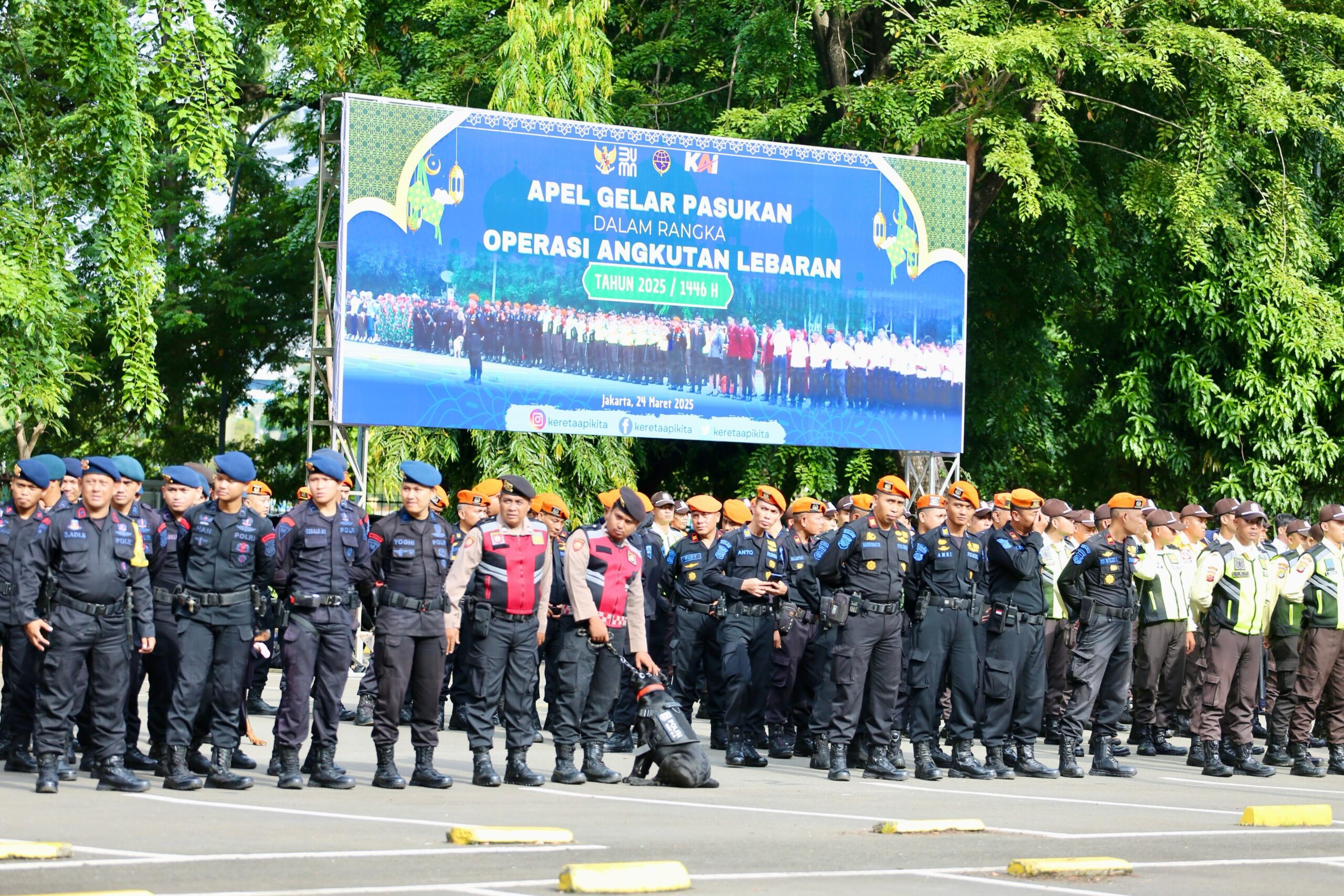 Mudik Lebih Lancar, KAI Matangkan Persiapan lewat Apel Gelar Pasukan