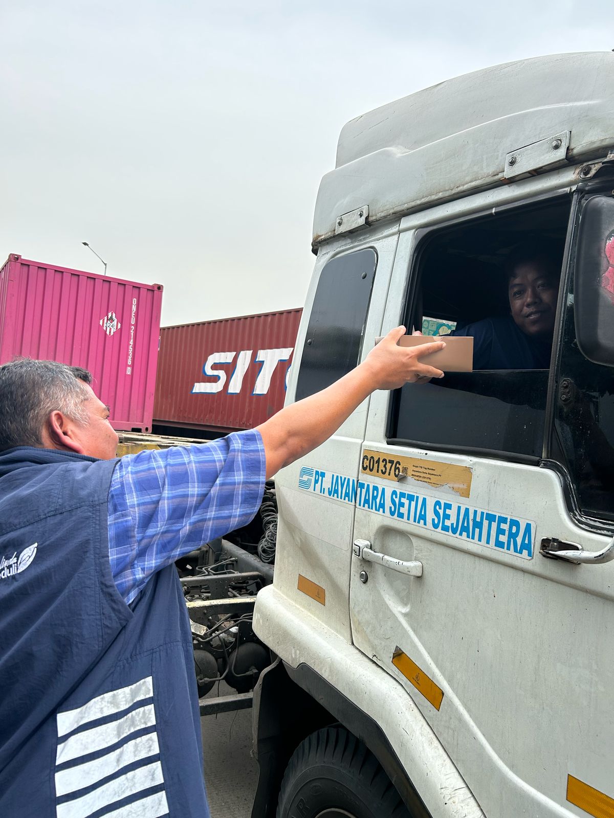 Pelindo Jelaskan Peningkatan 100% Volume Truk Masuk NPCT 1 dan Dampaknya terhadap Kemacetan