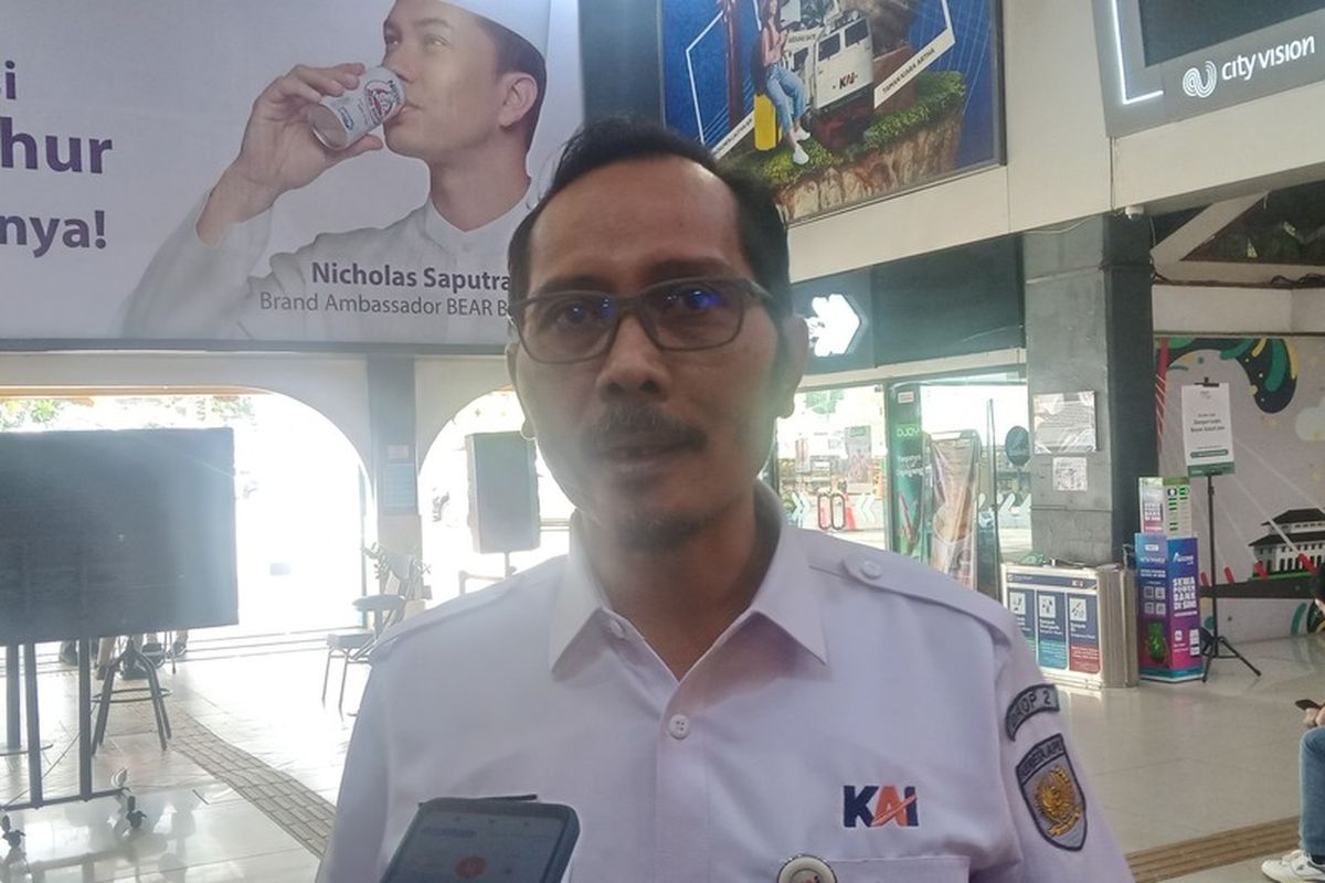 Tiket Kereta Api Bandung Laris KAI Optimalkan Kereta Tambahan untuk Mudik