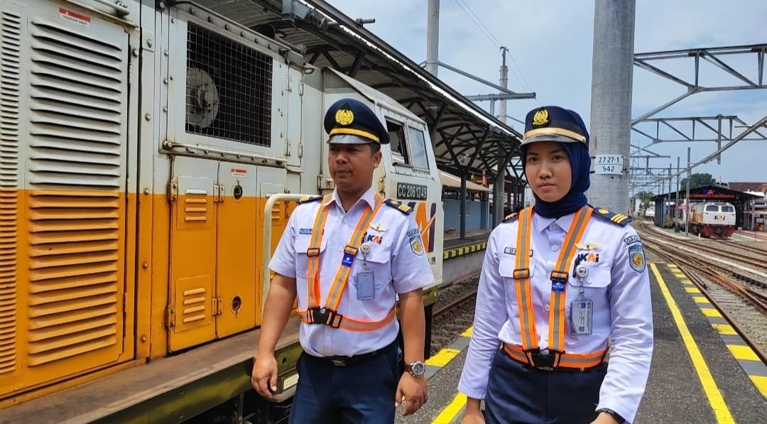 Perempuan Berkarya di KAI: Dari Kabin Masinis Hingga Jabatan Strategis