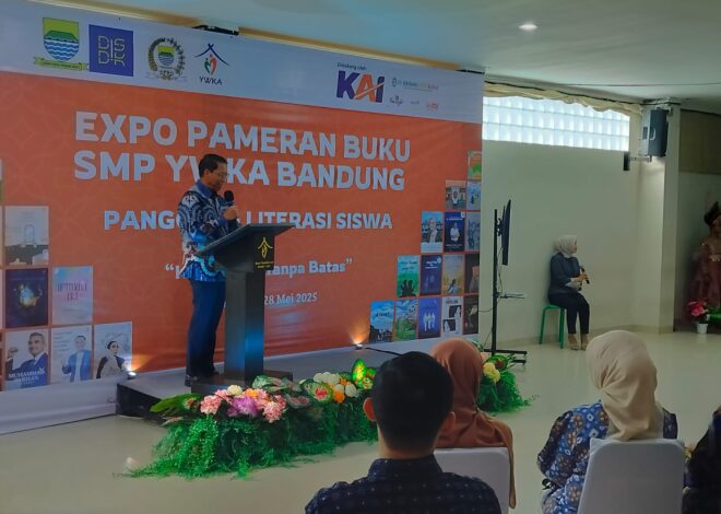 KAI Dukung Ekspresi Literasi Pelajar Bandung di Expo Buku SMP YWKA