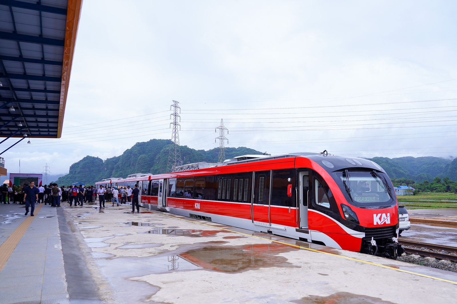 KA Makassar–Parepare Torehkan Rekor Baru, 34.291 Penumpang April 2025