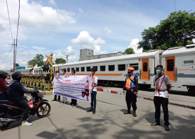 Kolaborasi dan Inovasi KAI Dorong Standar Keselamatan Perlintasan Semakin Tinggi