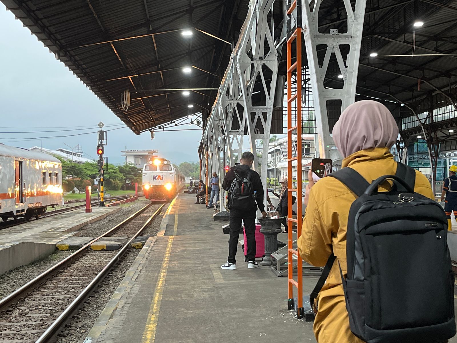 Tiket Kereta Purwokerto–Cirebon Mulai Rp45.000, Solusi Perjalanan Hemat dan Ramah Lingkungan